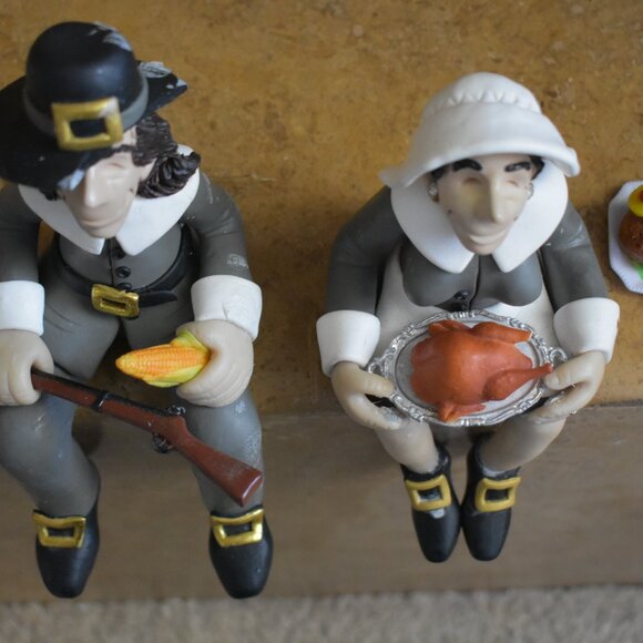 2 D Manning Thanksgiving Shelf Sitter Pilgrims Man Woman Clay Figure Statue Set - Picture 14 of 16